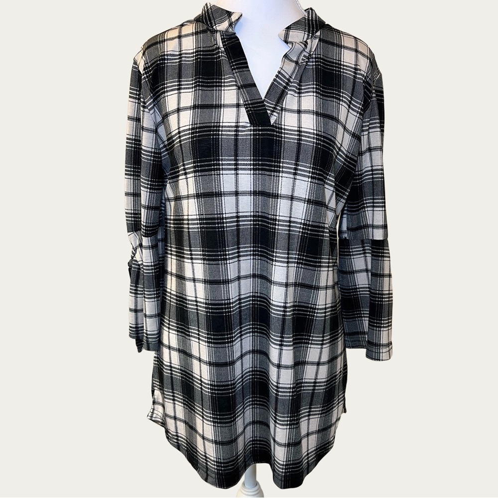 Lildy Women's Plaid Bell Sleeve‎ Tunic Top Small Cabincore